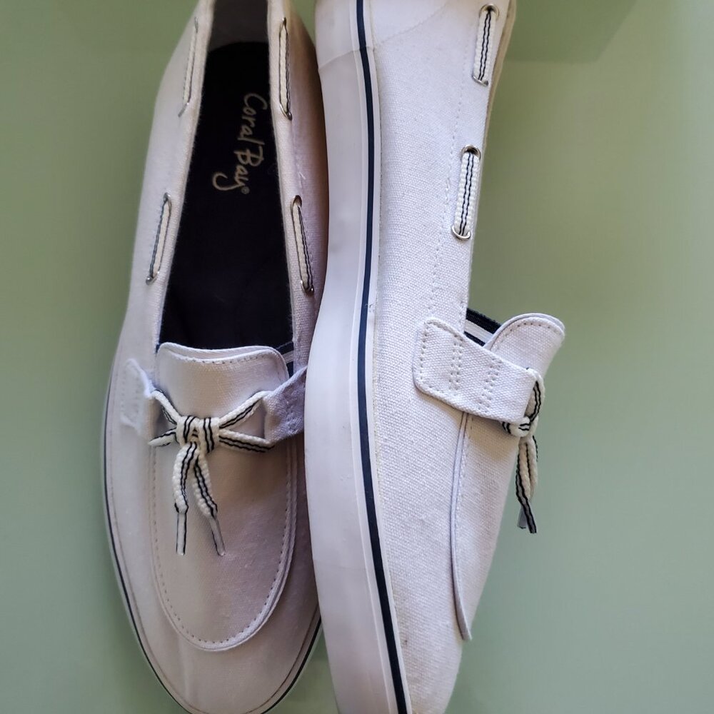Shoes - Picture 3 of 5